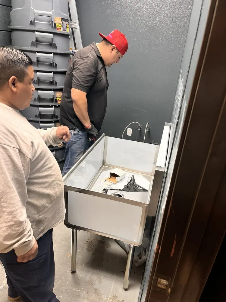 Commercial plumbing and sink installation in Venus